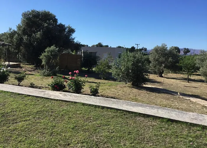 Oikia Ampavris بلدة كوس