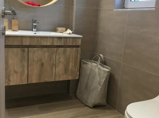 Oikia Ampavris * بلدة كوس