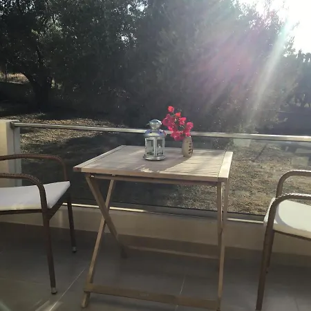 Oikia Ampavris Hébergement de vacances