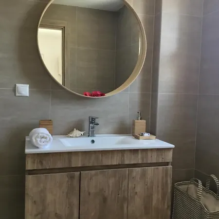 Oikia Ampavris Hébergement de vacances