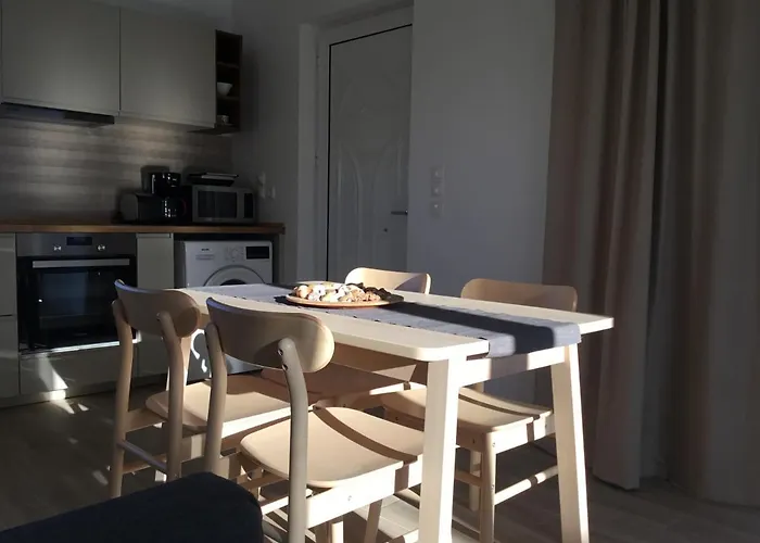 Oikia Ampavris * העיירה קוס