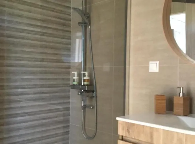 בית נופש Oikia Ampavris *