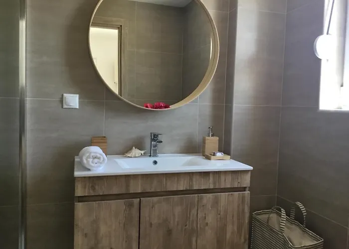 Oikia Ampavris בית נופש